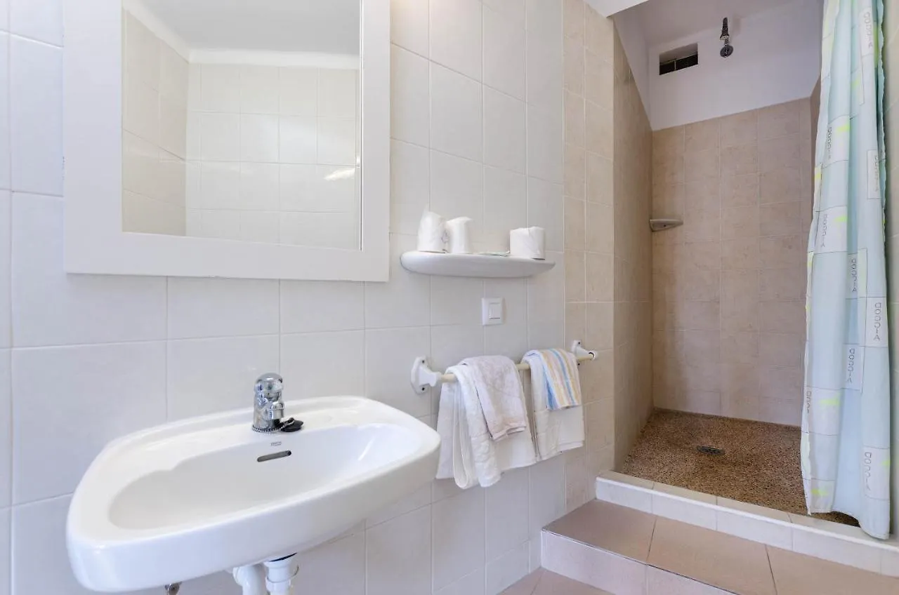 Hostal Marina Cala Ratjada  0*, Cala Ratjada (Mallorca) Spain