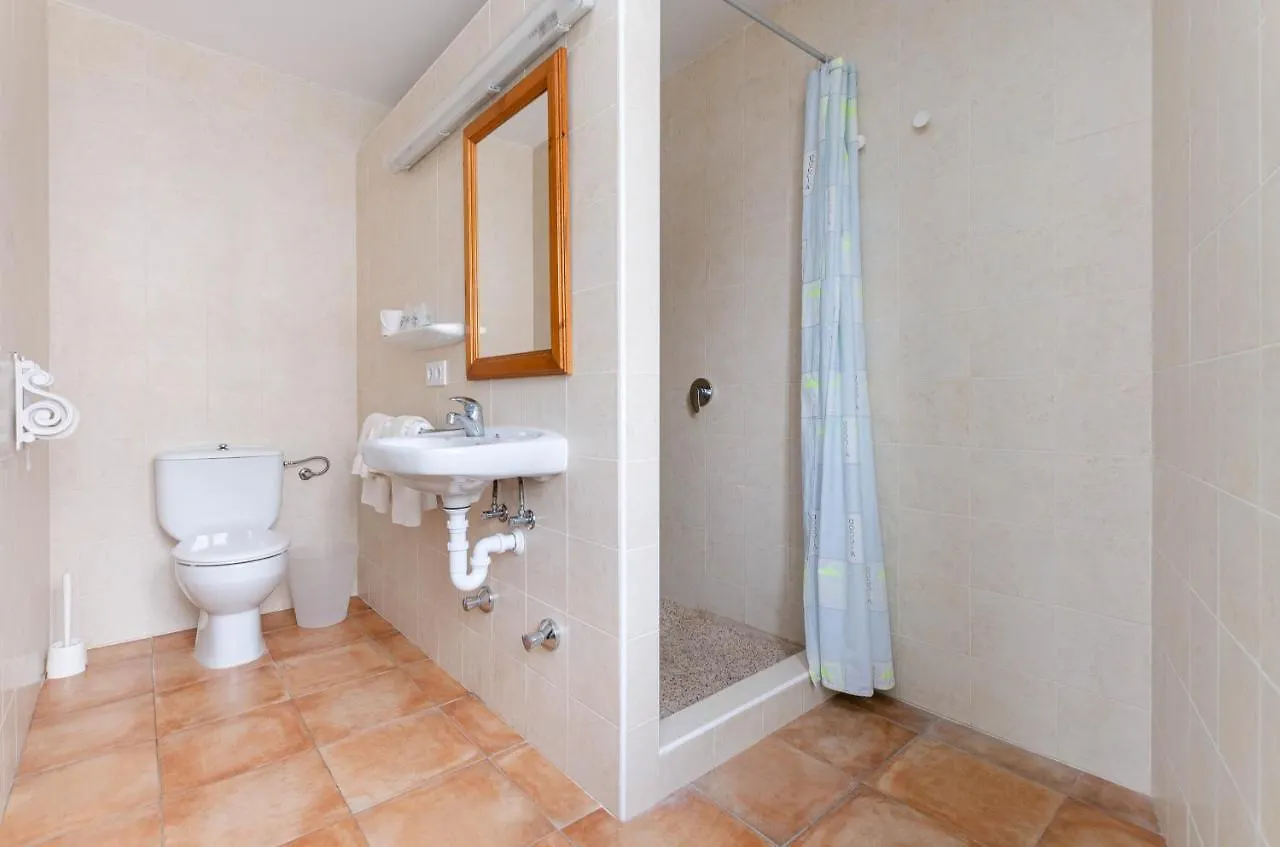 Hostal Marina Cala Ratjada  Pensión Cala Ratjada (Mallorca)