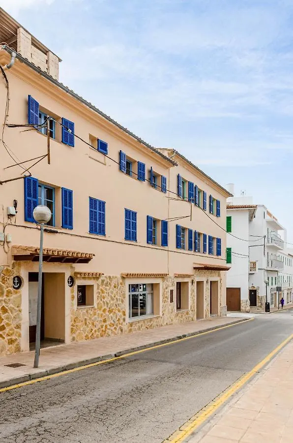 Hostal Marina Cala Ratjada  España