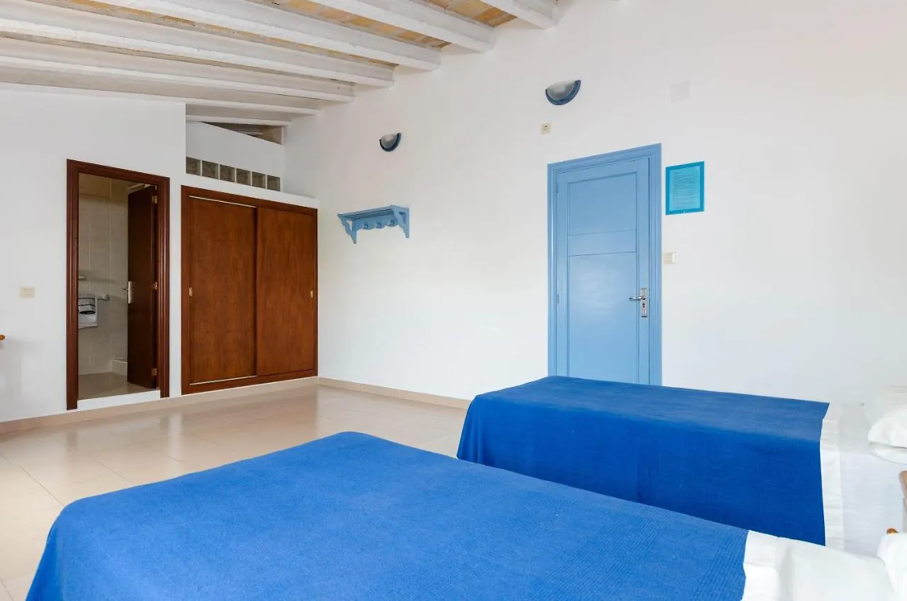 Hostal Marina Cala Ratjada  Pensión