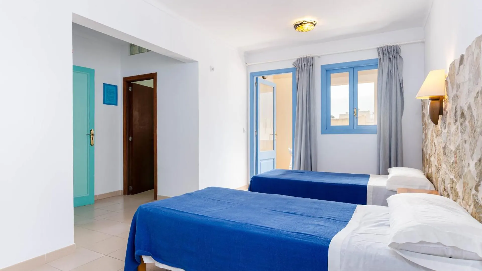 Pensión Hostal Marina Cala Ratjada  España